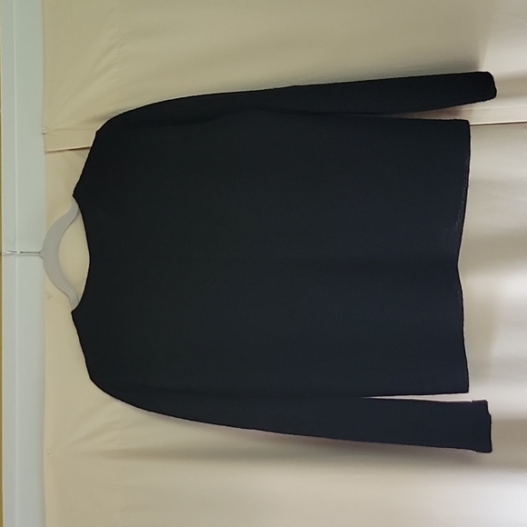 Peruvia Connection Black Cardigan - Picture 3 of 4